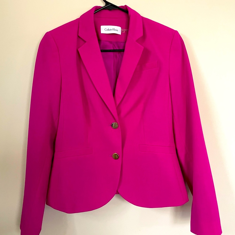 Calvin Klein bright pink cropped blazer size 8p